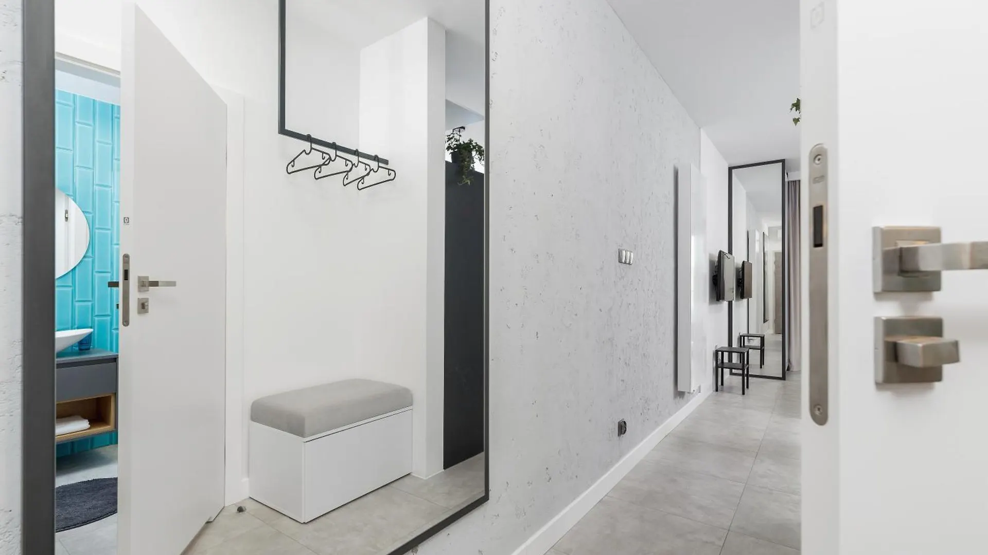 Old Town Apartment With Balcony - Rajska 3 Street Krakow